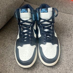 Jordan 1 obsidian, size 10